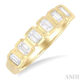 1.00 Ctw 7-Stone Bezel Set Emerald Cut Diamond Fashion Band in 14K Yellow Gold
